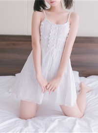 Rabbit play picture white dress double ponytail(21)